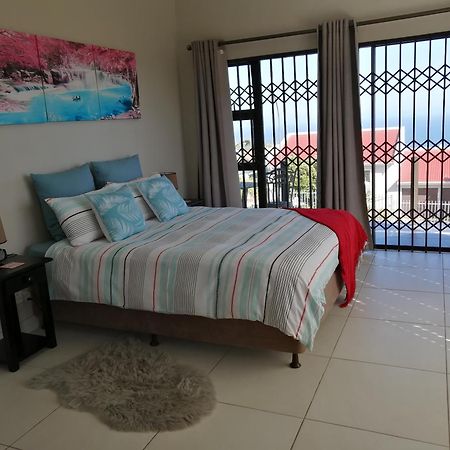 Jojo'S Bnb Mossel Bay Exterior photo