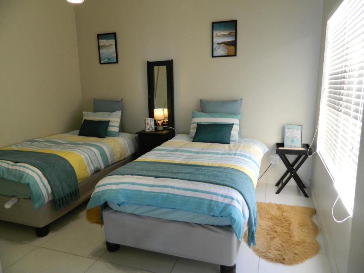 Jojo'S Bnb Mossel Bay Exterior photo
